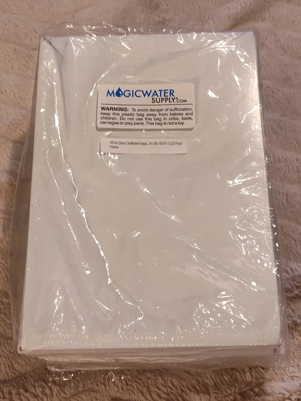 NWT & SEALED! 20ct MagicWater Supply White Gloss Cardboard Apparel Gift Boxes